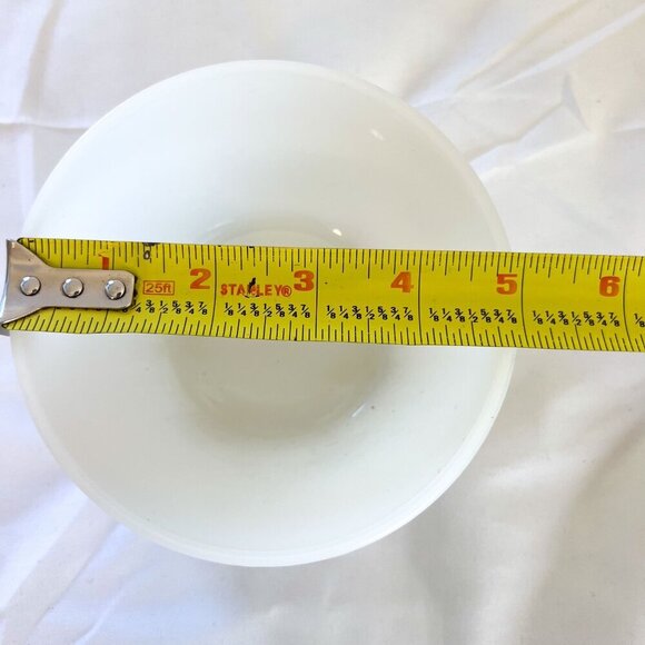 Federal Glass White Mixing Bowl 5” Diameter Milk Glass USA - Perfect!! - Picture 4 of 5